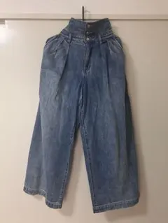 ハイウエストライトブルーデニムパンツ