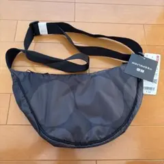 UNIQLO marimekko ダークグレー ショルダーバッグ