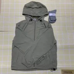 美品　フード付きカーキ色ジャケット☆Mサイズ★おまけ付き靴下