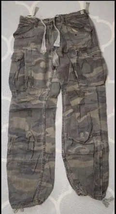 Abercrombie&Fitch　カモフラージュパンツ