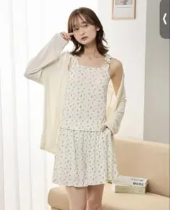 tutuanna チュチュアンナ 小花柄ルームウェア 部屋着 夏 春 白