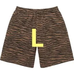 2026年最新】supreme small box sweatshortの人気アイテム - メルカリ