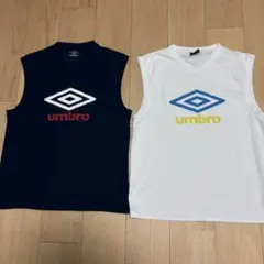 2着まとめ★UMBRO アンブロ ノースリーブシャツ サイズO× 2着 白/紺のサムネイル
