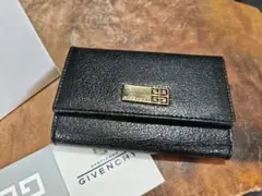 GIVENCHY ジバンシィ レザーキーケース 6連 ブラック 美品A004