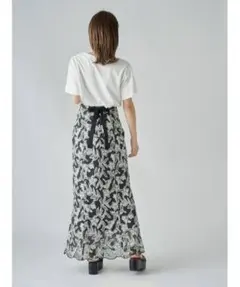 自宅試着のみ /超美品 SNIDEL カットジャガードナロースカート ブラック