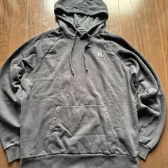 【希少デザイン】アンダーアーマー ラグラン プルオーバー パーカー XL 黒