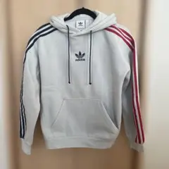 adidas グレー パーカー ストライプ