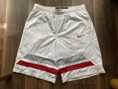 Nike バスケ　バスパン　白　赤　ホワイト　メンズ　ナイキ　ハーフパンツ
