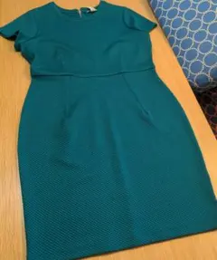 【新品・未使用】ワンピース　半袖　グリーン　緑　H&M