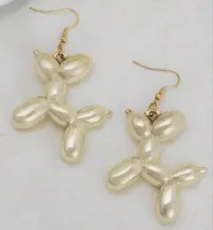 ピアス モチーフ 面白い バルーン 犬