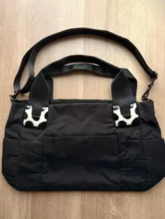 イアパピヨネ　樹脂パーツトートバッグ　Mサイズ