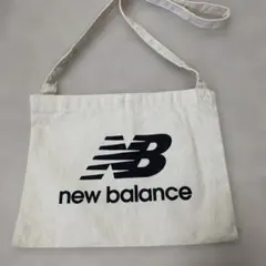 ニューバランス　サコッシュ