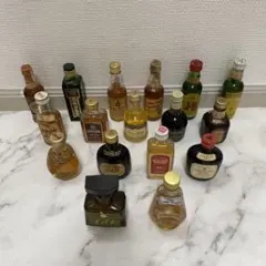 竹鶴・山崎・響 他ミニボトル 12本セット - メルカリ
