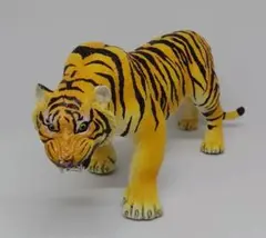 トラ フィギュア