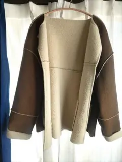 しまむら　リバーシブルアウター　ボア