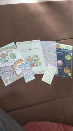 すみっコぐらし A4クリアファイル ４枚セット+シール2枚