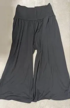 ELFINDOLL 西松屋　マタニティガウチョパンツ M-L ブラックのサムネイル