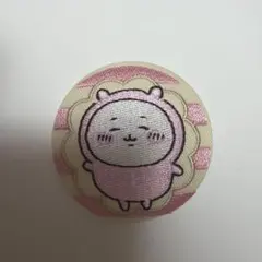 ちいかわ　缶バッチ　ビスケットのサムネイル