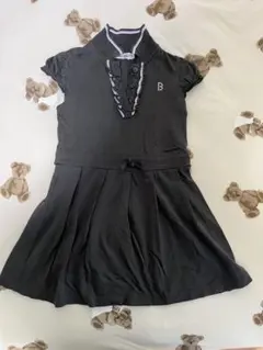 BeBe ブラック ポロワンピース 半袖