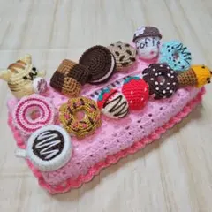 ボックスティッシュカバー　ボックスティッシュケース　あみぐるみ　スイーツ