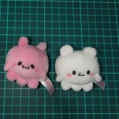 らぶいーず　ぬいぐるみ　バッジ
