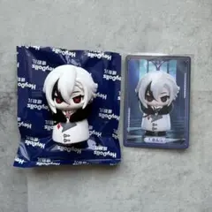 ファデュイ　フィギュア　マスコット カード付き 召使（アルレッキーノ）