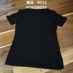 美品　HUGOBOSS 　ビーズデザイン ブラックTシャツのサムネイル