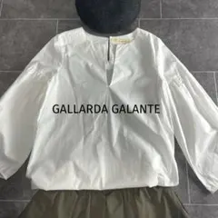 美品⭐︎ガリャルダガランテ　Vネック　シャツブラウス　綺麗目