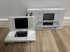 ニンテンドーDS ホワイト 本体 箱付き　ジャンク品