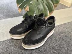 +diana スニーカー