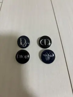 【非売品】　Dior ピンバッチ