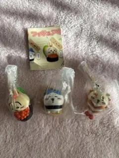 ちいかわ　寿司　ガチャガチャ　ハチワレ　うさぎ　シーサー