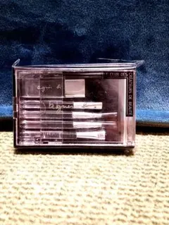 agnes b. メイクブラシセットのサムネイル