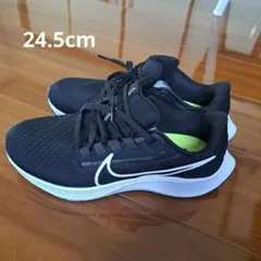 Nike ランニングシューズ ブラック/ホワイト　24.5cm