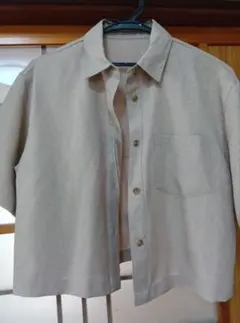 GUクロップドシャツ