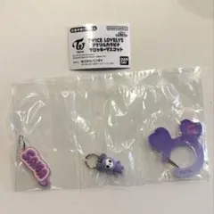 TWICE アクリルカラビナ フロッキーマスコット　サナ