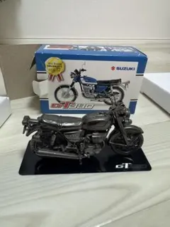 SUZUKI GT380 ミニレプリカ 世界の名車シリーズ vol.37のサムネイル