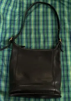 COACH オールドコーチ レザー ショルダーバッグ ブラック 9326 | Mercari