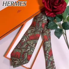 美品】 MOSCHINO 総柄 ネクタイ グリーン オシャレ 派手 シミあり 
