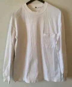 ユニクロ　クルーネックTシャツ長袖