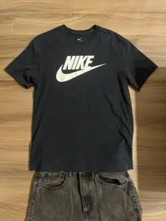 NIKE 半袖Tシャツ　ブラック　Lのサムネイル