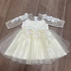 クリーム色 花の刺繍 ベビードレス