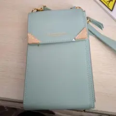 ミントグリーン フラップ式 スマホショルダーバッグサマンサタバサプチチョイス