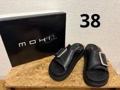 MOHI サンダル ブラック 厚底 バックル 38のサムネイル