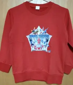 新品タグ付き　ウルトラヒーローズ トレーナー 赤130