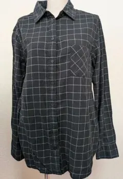 ユニクロ黒と白のチェック柄長袖シャツ XL