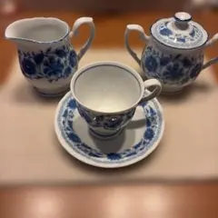 希少☆東ドイツ製ブルーオニオン ティーポット・シュガー・クリーマー