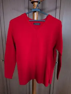 【ニットセーター】 赤 Vネック