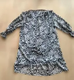 花柄オフショルダー長袖チュニック Mサイズ