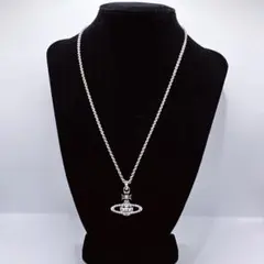 美品⭐️ヴィヴィアンウエストウッド　オーブ　MAYFAIR バスレリーフネックレスのサムネイル